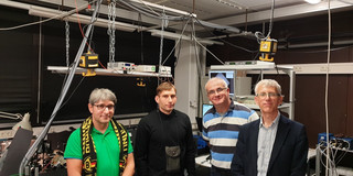 Leading Researchers of University of Sheffield and TU Dortmund in Lab: Alexander Tartakovskii, Dmitriy Krizhanovskii, Manfred Bayer and Mark Fox (from left).