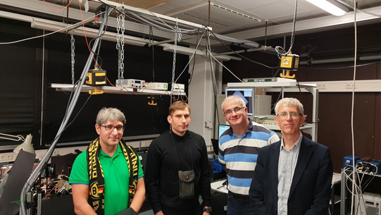 Leading Researchers of University of Sheffield and TU Dortmund in Lab: Alexander Tartakovskii, Dmitriy Krizhanovskii, Manfred Bayer and Mark Fox (from left).